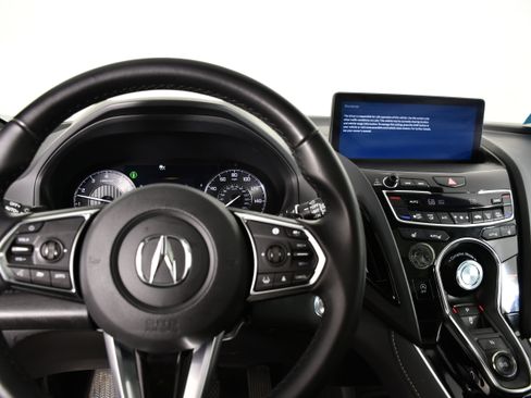 Used 2025 Acura RDX SH-AWD image 16