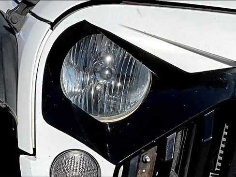 Used 2017 Jeep Wrangler Unlimited Sport w/ Quick Order Package 24S image 30