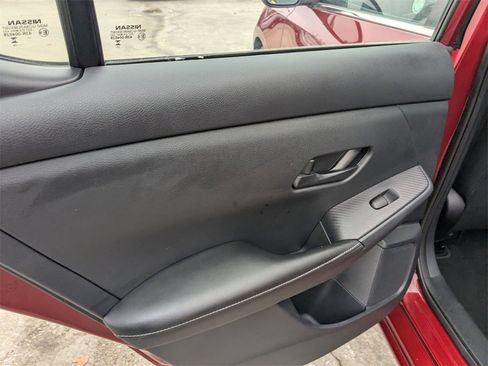 Used 2024 Nissan Sentra SV image 24