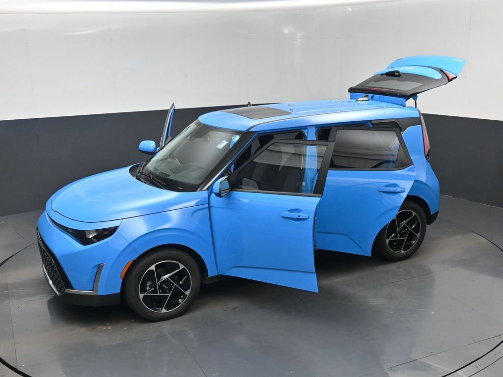 Used 2023 Kia Soul EX FWD image 20