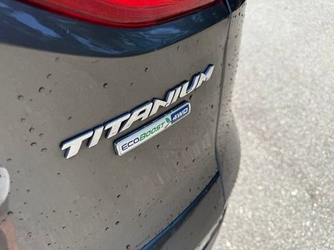 Used 2016 Ford Escape Titanium w/ Equipment Group 301A AWD/4WD image 5