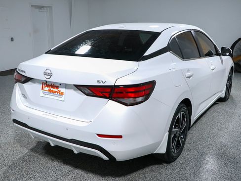 Used 2024 Nissan Sentra SV w/ Trunk Package FWD image 7