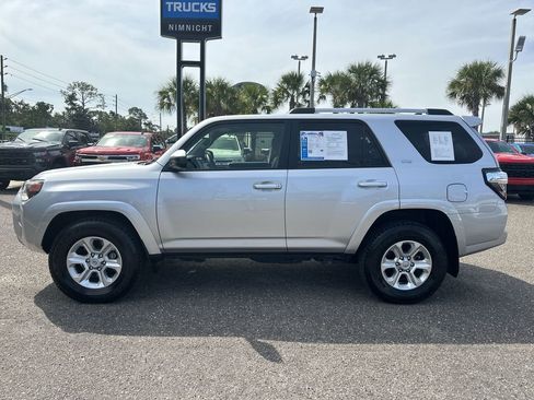 Used 2024 Toyota 4Runner SR5 image 13