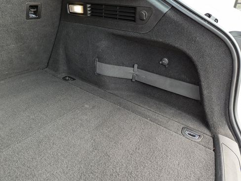 Used 2018 Maserati Levante image 46