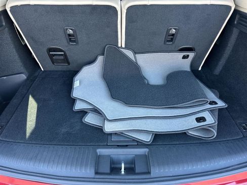 Certified 2025 Acura MDX FWD w/ Technology Package image 20