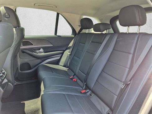 Used 2024 Mercedes-Benz GLE 350 4MATIC image 19