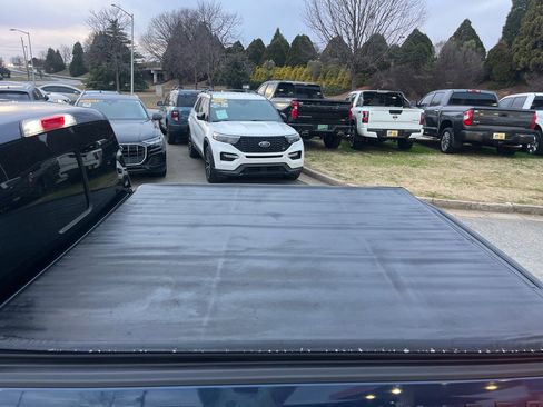 Used 2018 Ford F150 Limited w/ Trailer Tow Package image 15