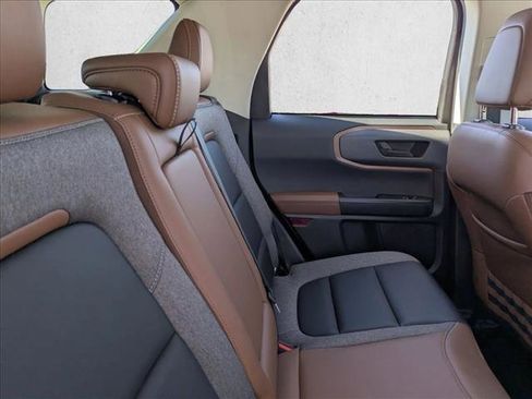 Used 2024 Ford Bronco Sport Outer Banks image 19