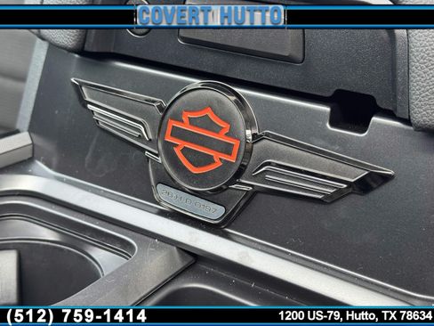 New 2026 Ford F250 Lariat w/ Black Appearance Package image 25