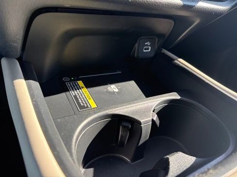 Certified 2023 Honda HR-V EX-L image 32