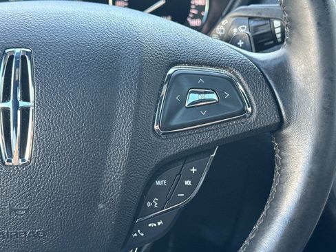 Used 2017 Lincoln MKC Reserve AWD/4WD image 39