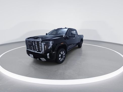 Used 2025 GMC Sierra 2500 Denali w/ Denali Reserve Package AWD/4WD image 5