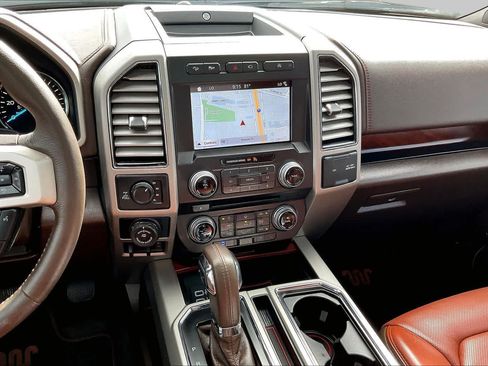 Used 2018 Ford F150 King Ranch w/ Equipment Group 601A Luxury AWD/4WD image 7