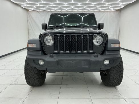 Used 2019 Jeep Wrangler Unlimited Sport S AWD/4WD image 5