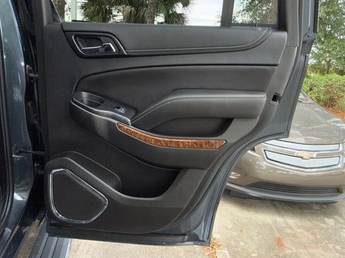 Used 2019 Chevrolet Tahoe Premier RWD image 22