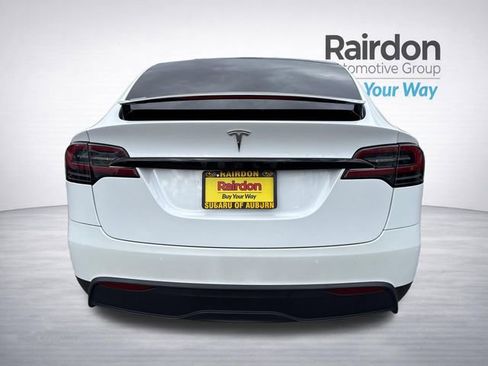 Used 2023 Tesla Model X image 8