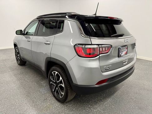 Used 2022 Jeep Compass Limited image 7