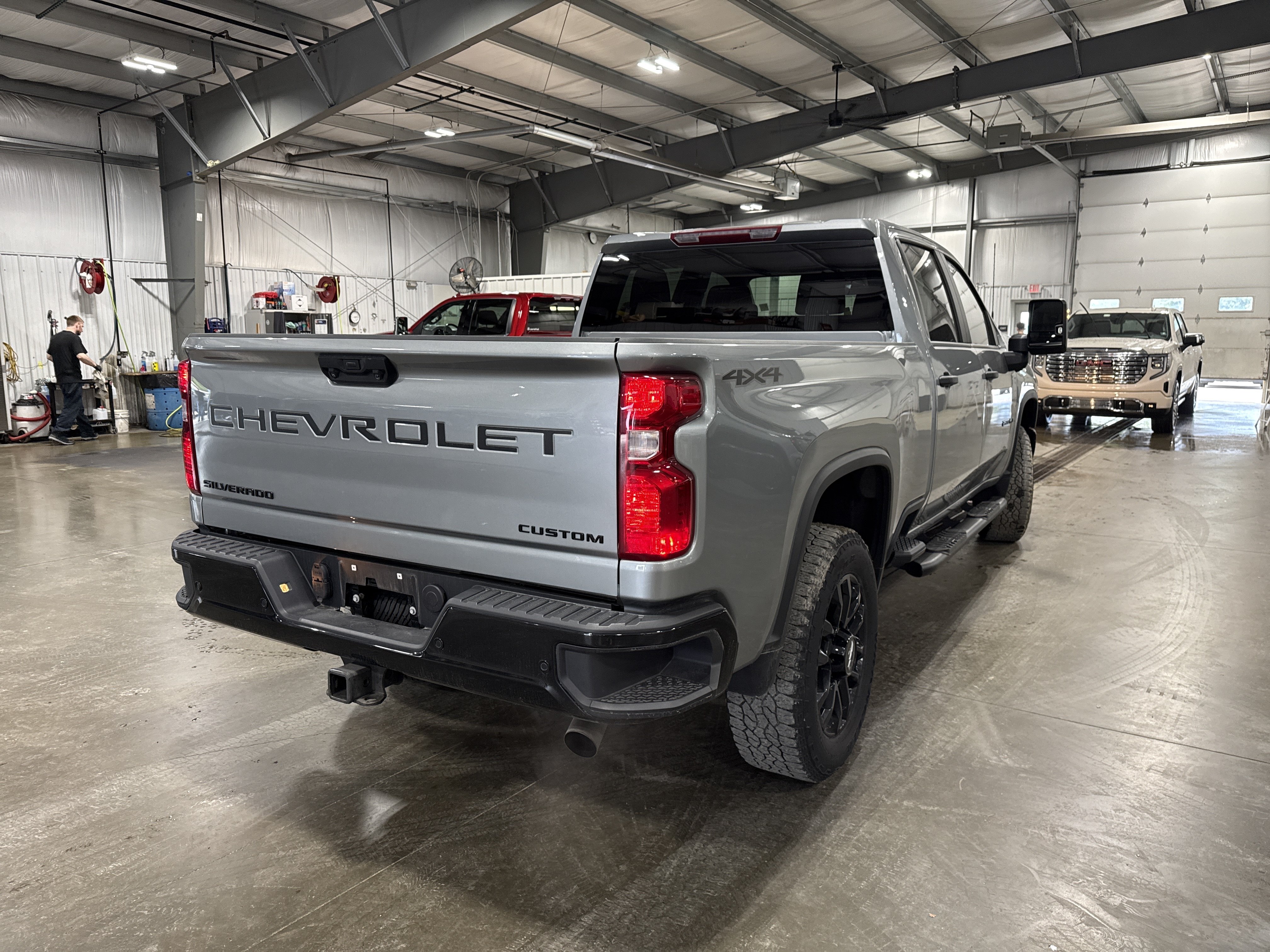 Used 2025 Chevrolet Silverado 2500 Custom w/ Custom Value Package AWD/4WD image 3