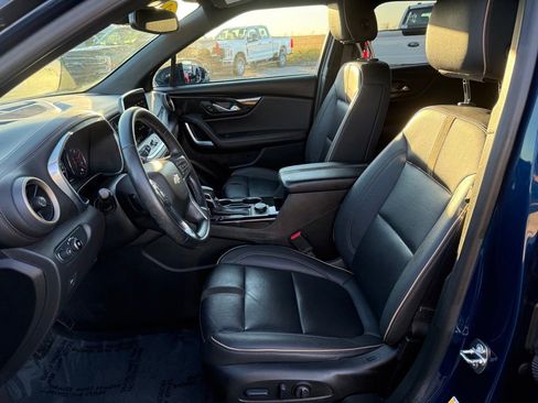 Used 2023 Chevrolet Blazer Premier image 5
