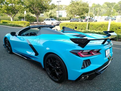 Used 2021 Chevrolet Corvette Stingray Premium Conv w/ Z51 Performance Package RWD image 12
