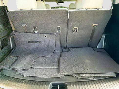 Used 2022 Kia Telluride S image 30