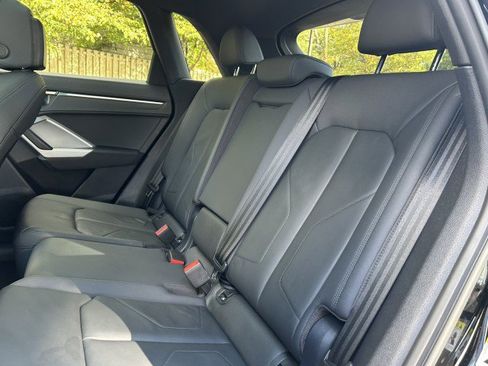 Used 2021 Audi Q3 2.0T Premium w/ Convenience Package image 21