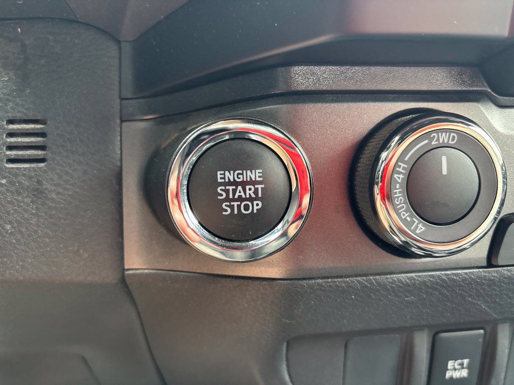 Used 2023 Toyota Tacoma TRD Sport AWD/4WD image 27