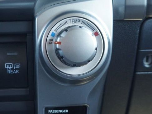 Used 2016 Toyota 4Runner SR5 image 31