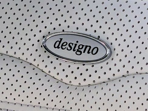 Used 2017 Mercedes-Benz SL 550 image 24