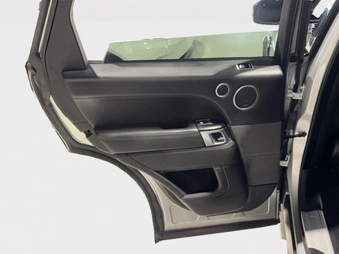 Used 2020 Land Rover Range Rover Sport HSE Dynamic image 21