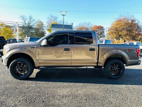 Used 2019 Ford F150 XLT image 4