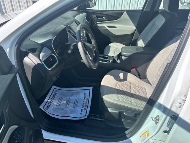 Used 2022 Chevrolet Equinox LS w/ LPO, Floor Liner Package FWD image 13