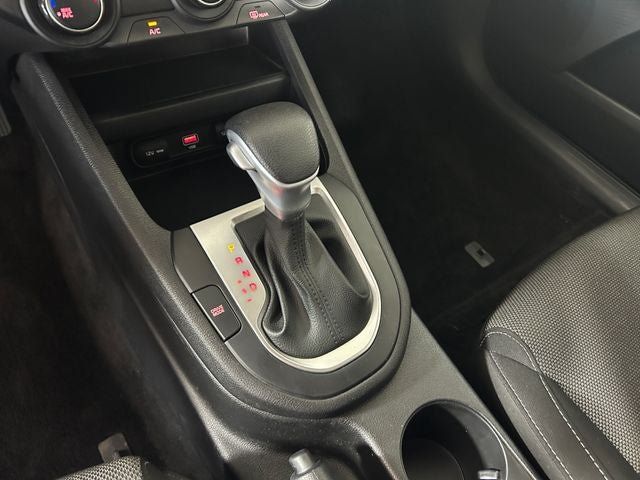 Used 2023 Kia Forte LXS FWD image 19