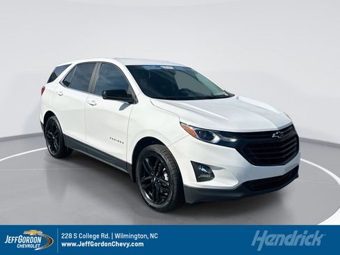 Used 2021 Chevrolet Equinox LT image 1
