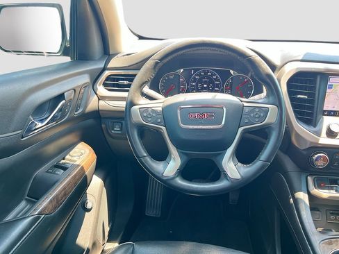 Used 2020 GMC Acadia Denali FWD image 24