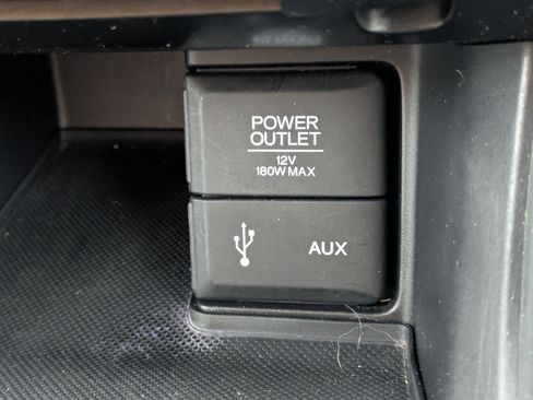 Used 2015 Honda Accord EX-L image 18