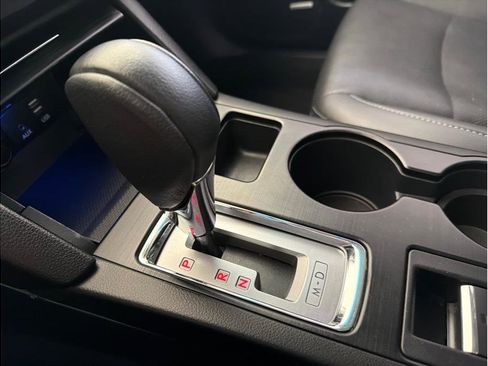 Used 2015 Subaru Legacy 3.6R Limited w/ Popular Package #4 image 22