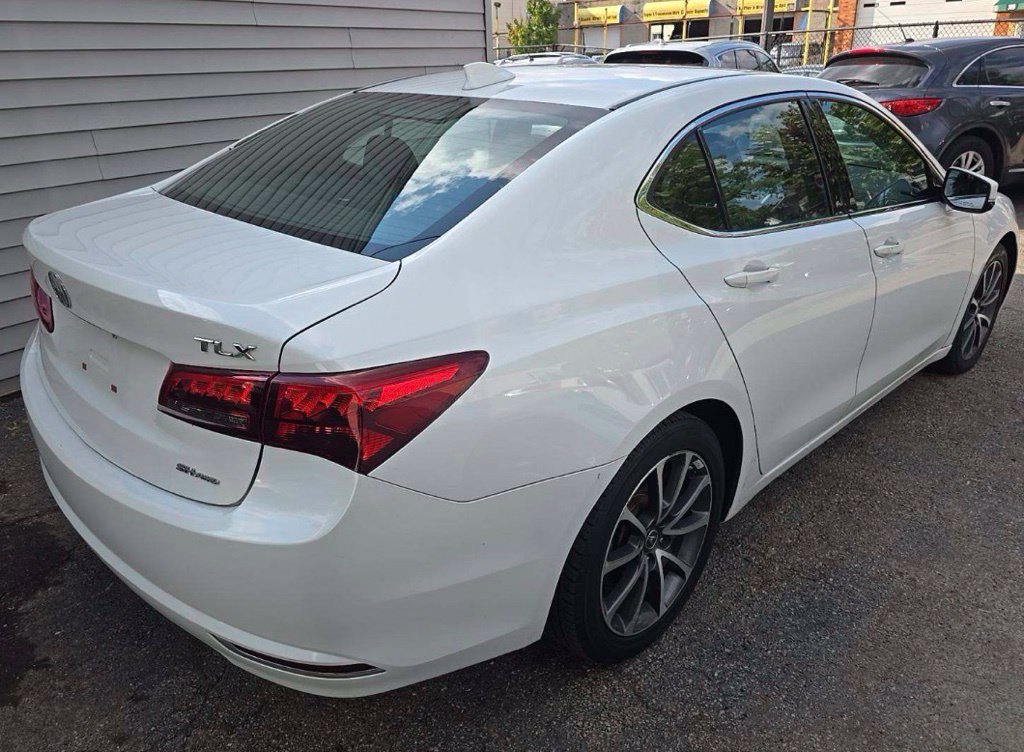 Used 2015 Acura TLX w/ Technology Package AWD/4WD image 4