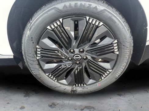 New 2026 Nissan Murano Platinum w/ Cargo Package AWD/4WD image 14
