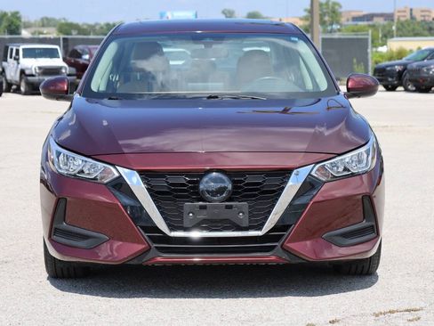 Used 2021 Nissan Sentra SV w/ SV Premium Package FWD image 2