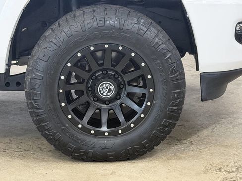 Used 2024 RAM 2500 Limited w/ Safety Group image 18