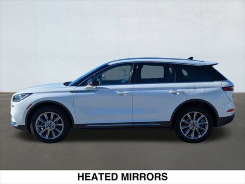 Used 2022 Lincoln Corsair FWD w/ Premium Package image 2