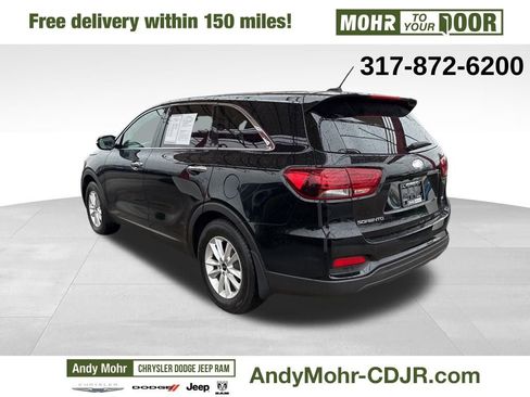 Used 2019 Kia Sorento LX image 5
