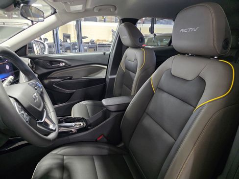 New 2026 Chevrolet Trax ACTIV w/ Driver Confidence Package image 21