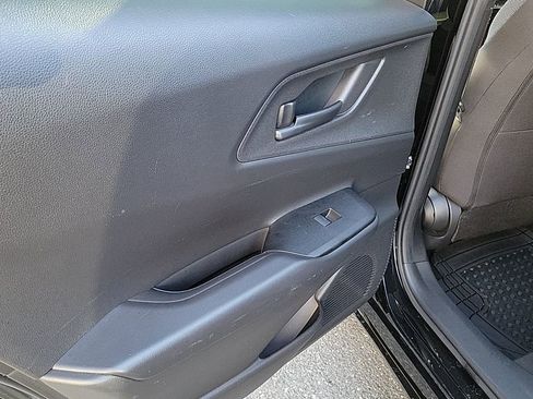 Used 2023 Toyota Prius Prime SE image 21