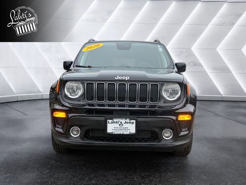 Certified 2020 Jeep Renegade Latitude w/ Cold Weather Group image 2