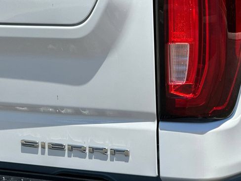 Used 2022 GMC Sierra 1500 Denali w/ Denali Reserve Package AWD/4WD image 28
