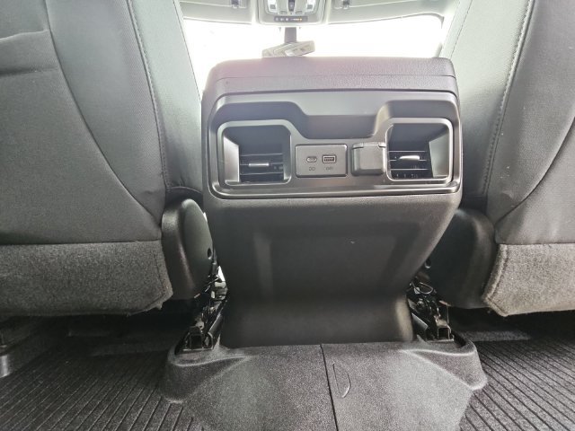 Used 2020 Chevrolet Silverado 1500 RST AWD/4WD image 19