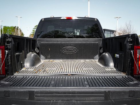 Used 2024 Ford F150 XLT image 31