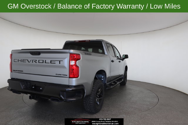 Used 2026 Chevrolet Silverado 1500 Custom Trail Boss w/ Dark Appearance Package AWD/4WD image 17